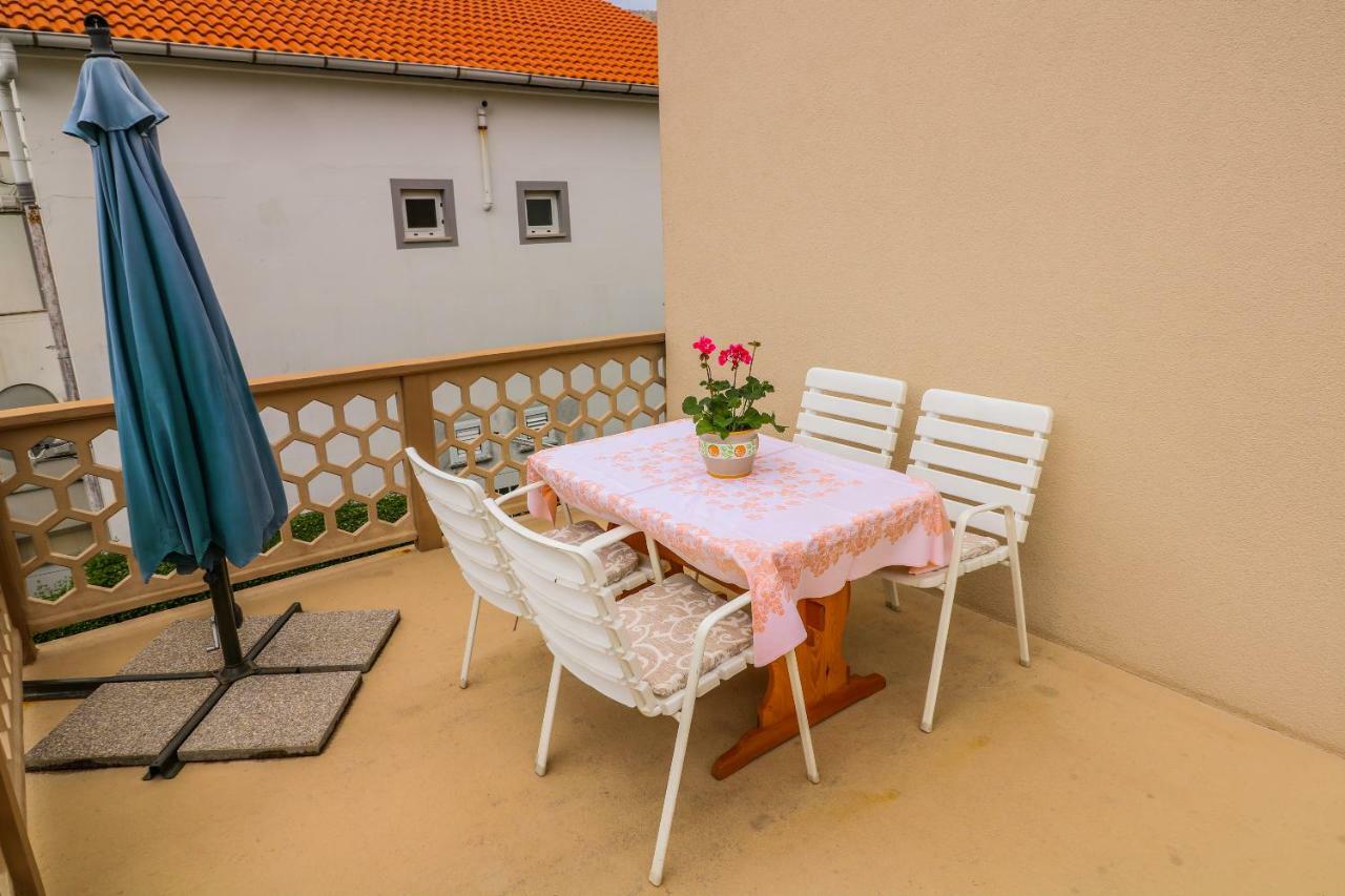 Apartments Magla With Terrace Baška Exterior foto